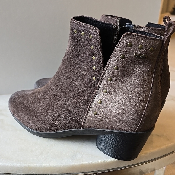 ROMIKA NWOT Brown Ankle Boots for Women - Picture 6 of 6